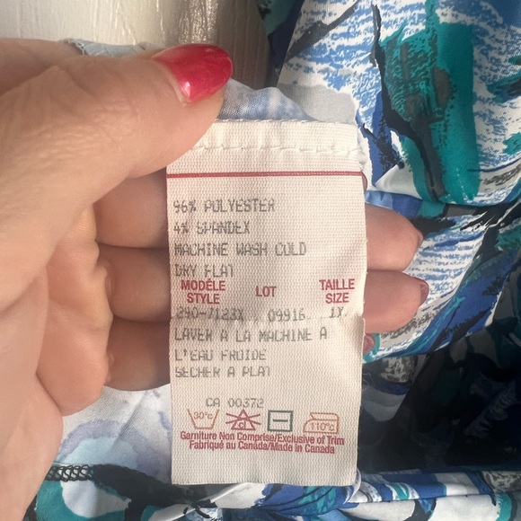 Lana Sport Dress - Picture 3 of 3